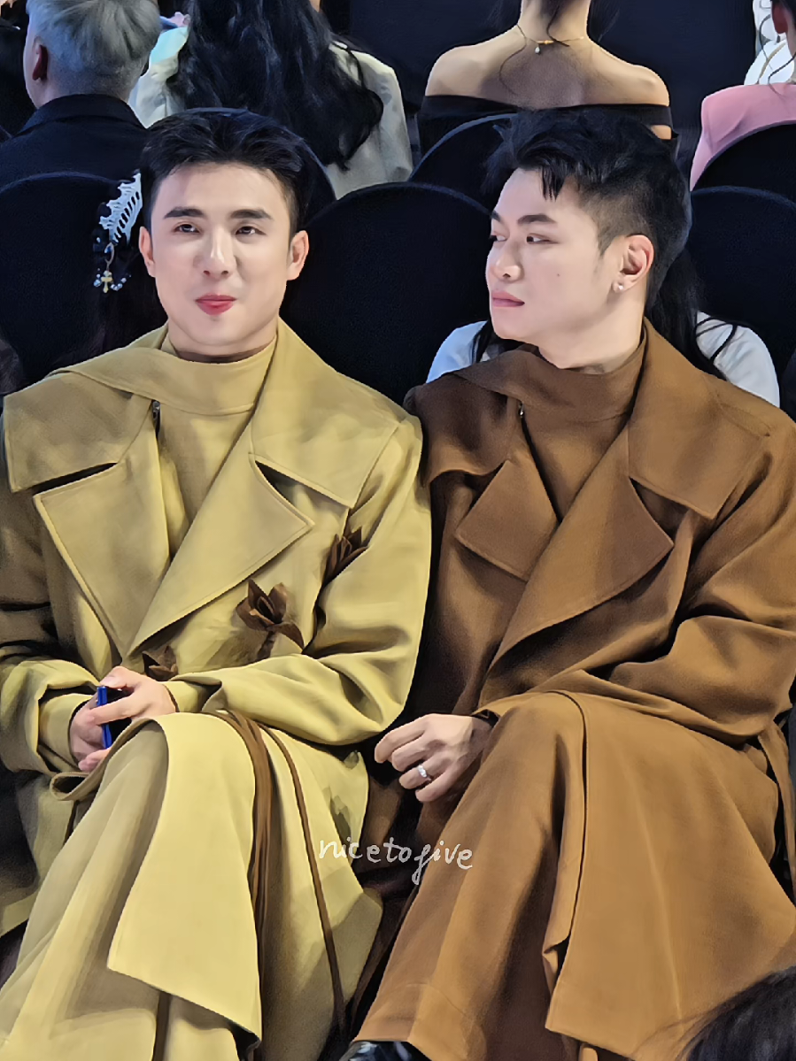 Giám đốc có khều hộ nhân viên nhưng chủ tịch nghiêm túc với câu nói chiều quá là các bạn hư đấy 🥲 #ninhduongstory #ninhanhbui #nguyentungduong #AVIFW2025 #fashion 