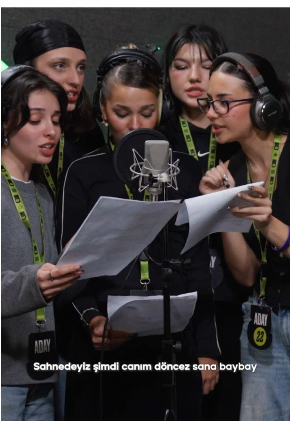 Tuğçe, Fatime, Aslı, Miray ve Ece Nur’dan ‘Rap Rock’ performansı! ♥️