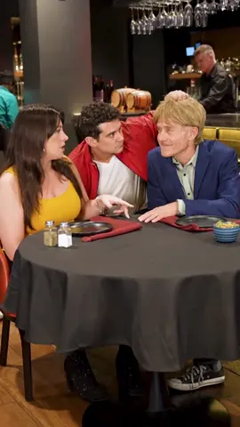 Amazing magic trick looking girl reaction #magician #magic #tiktokviralmagic 