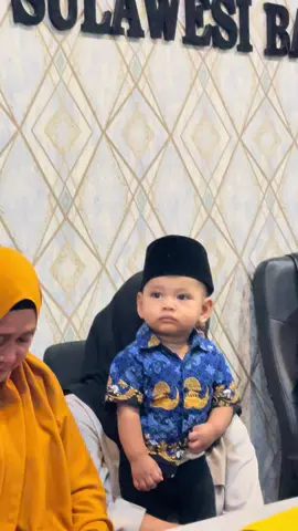 Mendengarkan pada saat orang lain berbicara, patut di contoh untuk para ASN-ASN tua #ASN 