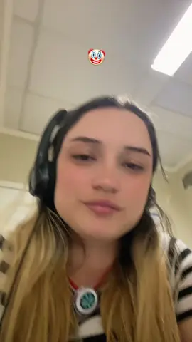 Vida sofrida kkkkk amooo kkk.  #meme #gamer #jogar 