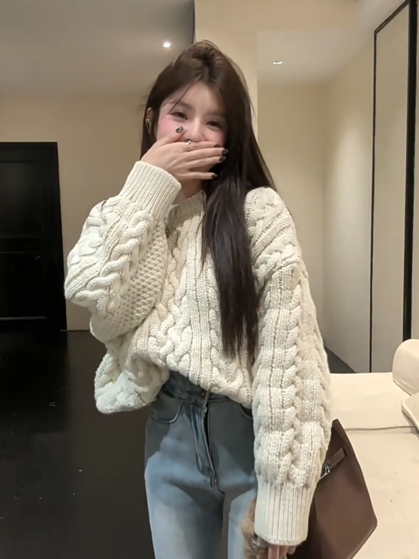 Thề cái áo len này n hạp mùa đông kinhkhủng íiiiiii 🫢 #basicoutfit #aolenquangchau #creatorsearchinsights #xuhuong 