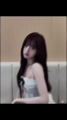 Why do hair stylists rarely give Chiquita bangs like this? 😫 I want Chiquita's iconic bangs again 😭 #chiquita #babymonster #chiquitababymonster 