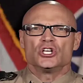 Why is he so angry😭🥀#cassiusthundercock #bodycam #police #china #viral 