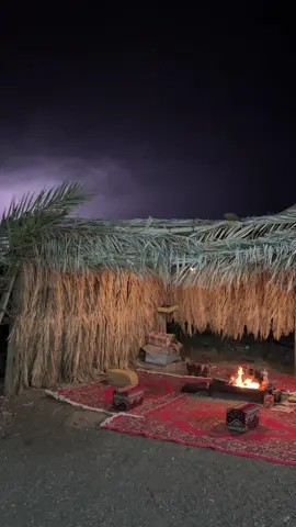 بروق شمال المدينه المنوره الان    #اكسبلور #fyp #explore #اجواء_الشتاء 