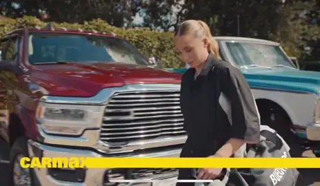 En un comercial @Paige Bueckers #paigebueckersedit #paigebueckers #azzifuddedit #paigeandazzi🤞💗 #kkarnoldedit 