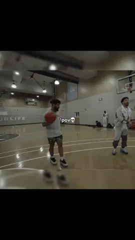 🔥 | Viral Artist *Veeze* playing basketball | #fyp #foruyou #pov #Veeze #ad #paidpartnership