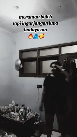 anamora😅🔥(mimika we)❤️ #sekakamoro #perempuankamoro #fypage  #tiktokviral #timikapapuakotadolar 