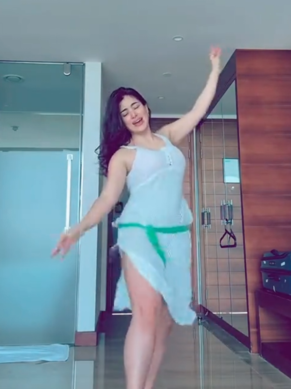 اعملك اي شغلتنى #حسن_الاسمر  #CapCut #foryoupage #fyp 