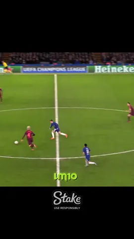 Bro, he surprised him.☠️🔥  #messi #lionelmessi #goat #football #footballtiktok 