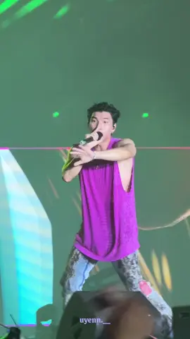 Chuyển cảnh qua anh Hái Thứ Hiêu, hẹn gặp ảnh dưới ánh trăng lần nữa henn 💖 #HIEUTHUHAI #waterbombhcm2025 