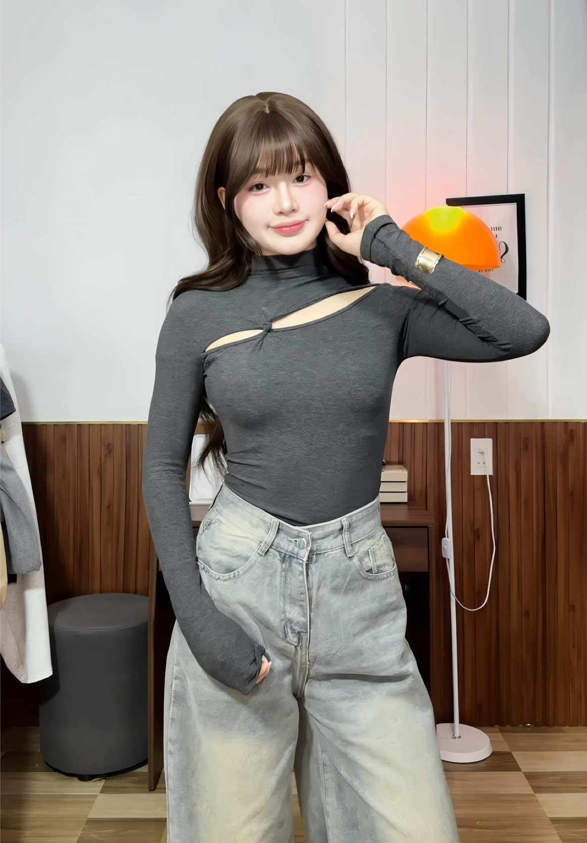 Thu đông mặc mấy em áo thun tay dài kiểu này cũng xinh🫶🏻 @user30984068620 #review #aothuntaydai #xuhuong #macdepmoingay #tiktokviral 