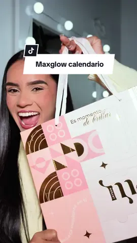 MAXGLOW YA TIENE SU CALENDARIO DE ADVIENTO @Maxglow cosmetics y lo ame! Quieren ver cómo me maquillo con esos productos? #maxglowvenezuela #calendariodeadvientomaquillaje #maxglowcosmetics 