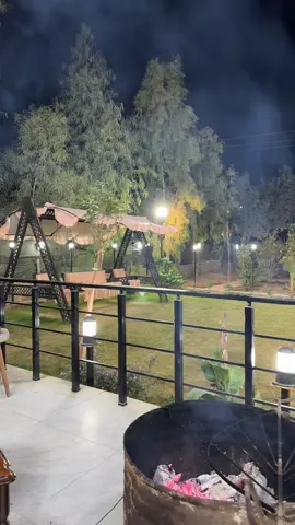 في قلب كل محنة يولد احتمال لشيء جميل. ًًً باخ وشاباز ❤️🩷❤️🩷#تصويري_احترافي_الاجواء👌🏻🕊😴 #مزرعة #شاباز_زةماني #باخ 