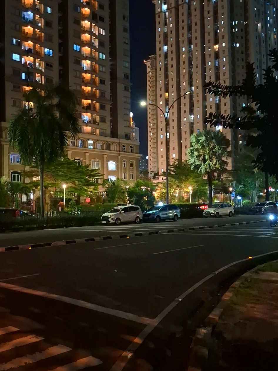 Sialahkan ambi,Footage gratis semoga berguna,#liriklaguviral #citylights #foryou #fyppppppppppppppppppppppp #jakarta 