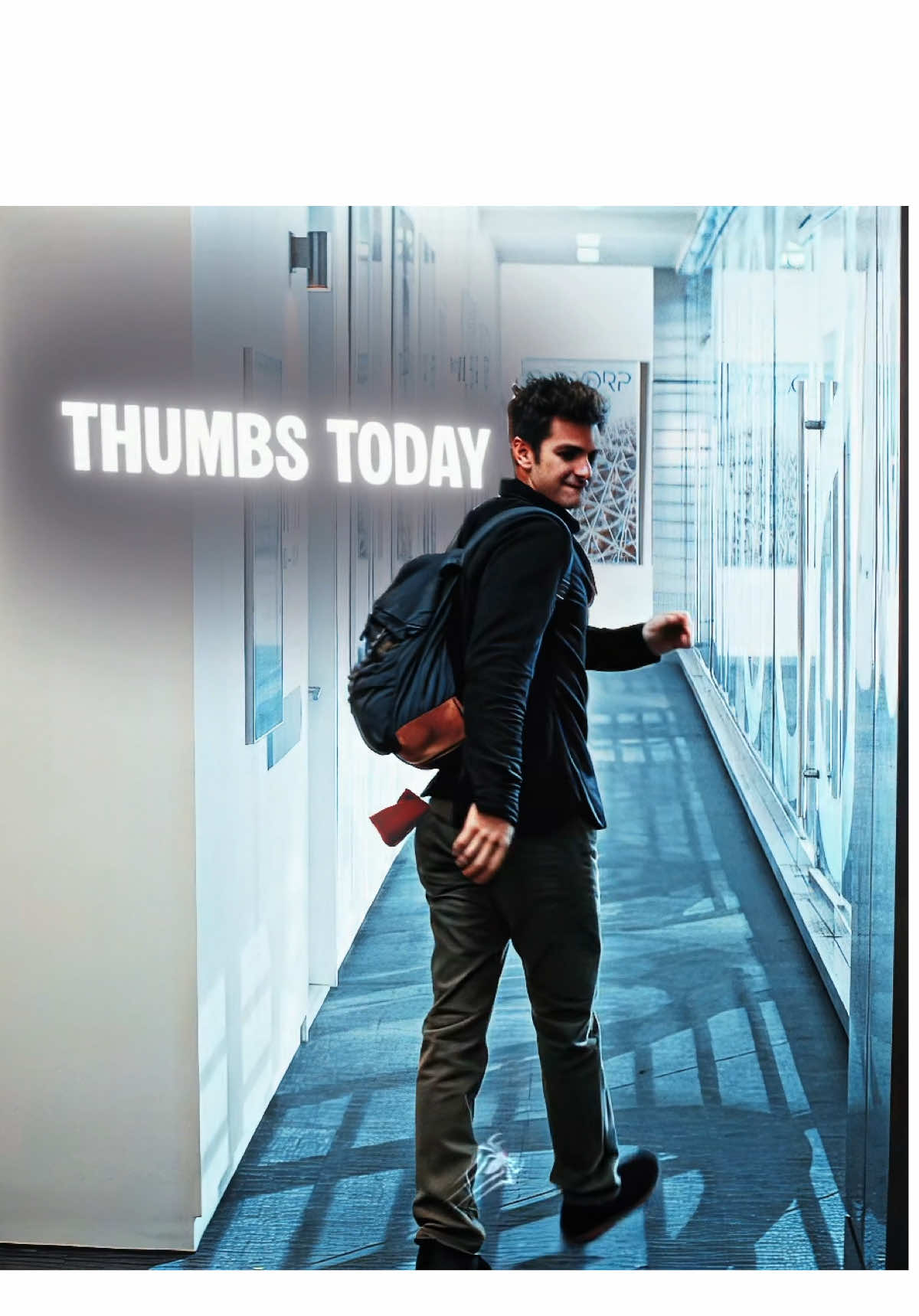 Aura farming in front of Gwen #spiderman #andrewgarfield 