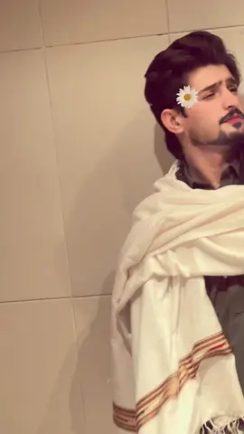 Rasha kna spagnii charta ae 🤦🏻❤️😂