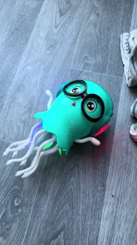 Cadoul perfect pentru copiii de Crăciun virala meduză care cântă dansează  și te distrează 😍🥰 Copii sunt îndrăgostiți de ea 😍 #tiktokmademebuyit  #blackfridaysales #jellyfish #toy #giftidea 