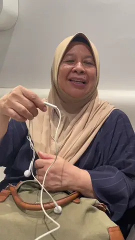 #terryjee #beinternational #aulorapantswithkodenshi #aulorasocks #aulorabasictop