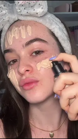 #asmr #satisfying #maquiagemtiktok #fypage #asmrsounds 