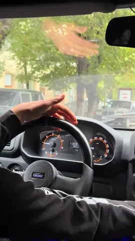 Niva 🤍#niva🇦🇿 #azelowstylebaku😍🇦🇿 #azelovstyle🇦🇿 #tutsunbu #tutdaala🖤📌 