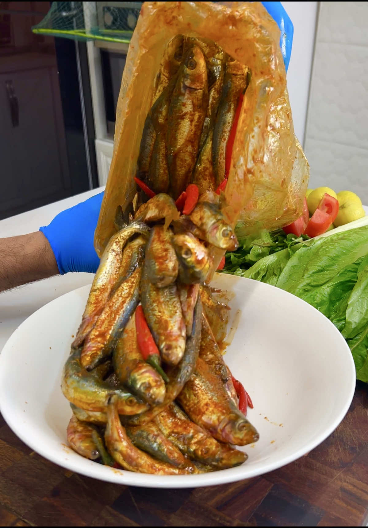 ٧ أيام وأكلك أحلي سردين مخلل زبده يجمااااااعه😋🔝 #tiktokcookbook #food #fish  #سردين 