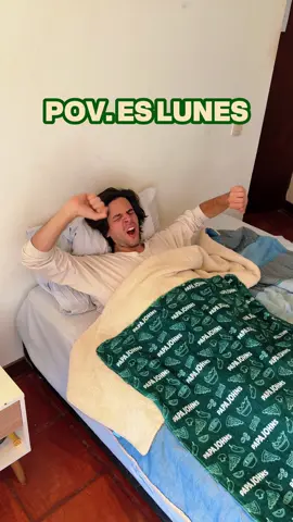 😎🍕 ¡Ahora los lunes son de Papa Johns! Arranca la semana con tus pizzas favoritas desde S/12.90 en salón y si pides por delivery tienes 2 pizzas clásicas a 29.90 con DELIVERY GRATIS por web.  #LunesdePizza #PapaJohns #Pizza #Promociones