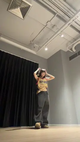 ใครเรียกตี๋ครับ? Dc:@James 