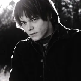 i fear we’re gonna see him get slimed by a demogorgan🫣                             [ scp. jcqscenes / cc. 89blonde ]. #fyp #foryoupage #jonathanbyers #strangerthings #st