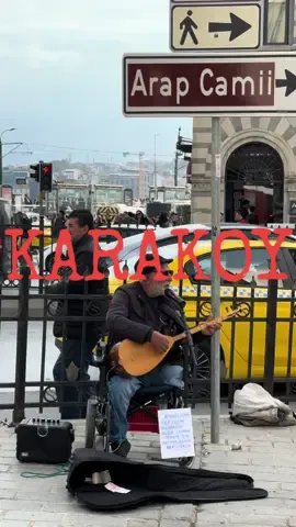 جولة في كراكوي من القسم الأوروبي بإسطنبول  🇹🇷. #turkeytiktok #إسطنبول #تقسيم_شارع_الاستقلال #taksim #karakoy 