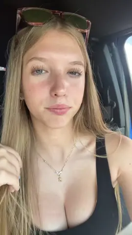 @skylaa has to be in your Fapterial favorites showing off her braces and tight tank top with a stunning view #blondebombshell #bracesarehot #big🍈 #perfectview😍 #Fapterial 