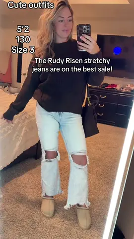 Rudy risen stretchy jeans on sale for Black Friday! #blackfridaydeals #risenjeans #stretchyjeans #cuteoutfits #sales @Wild Oak Boutique 