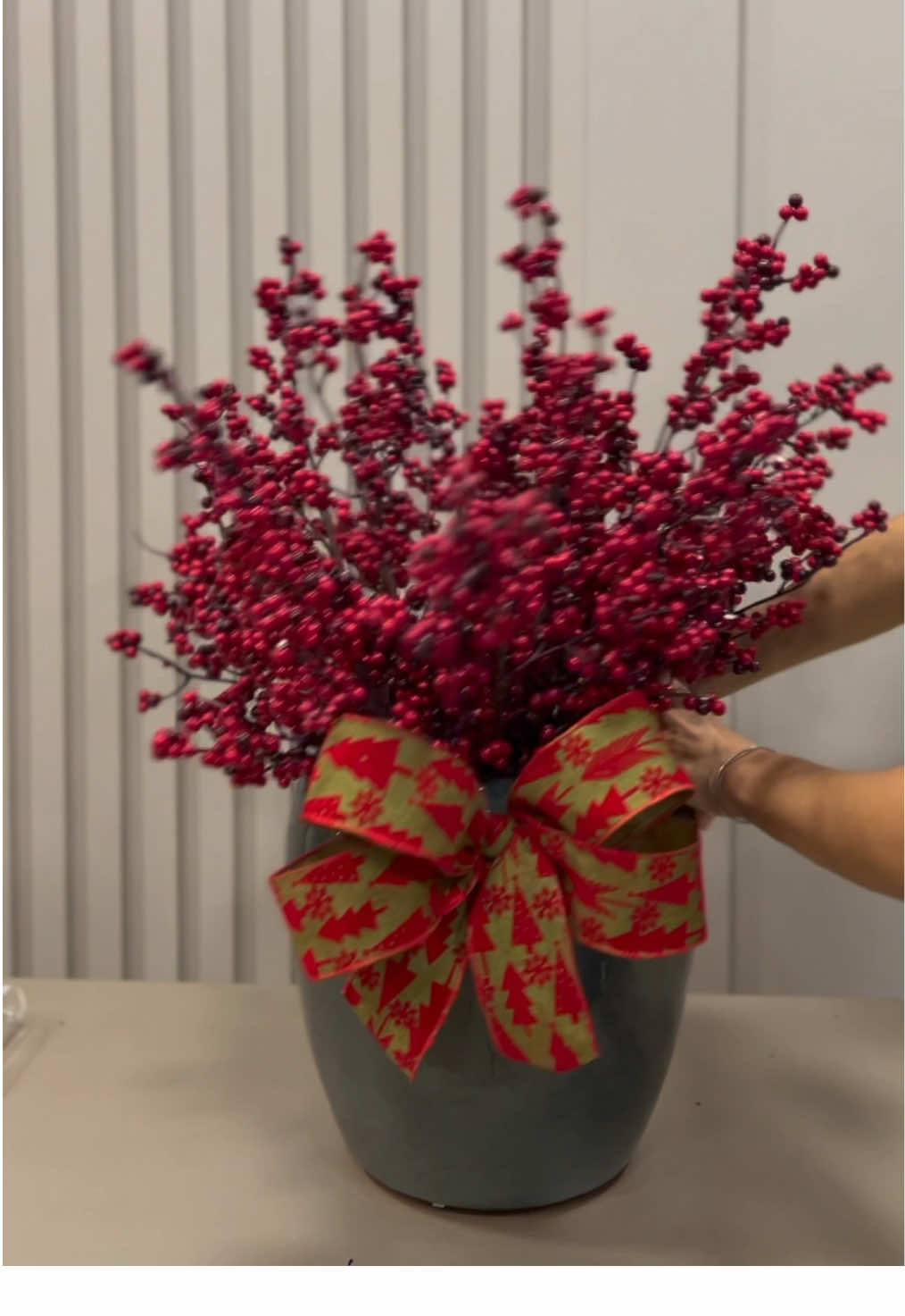 Arranjo de Natal para mesa e aparador 🎄 #natal #arranjodenatal #decoracaodenatal 