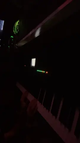 حاله اكتئاب…🎶#explore #اكسبلور #موسيقى #عزف #fyp 