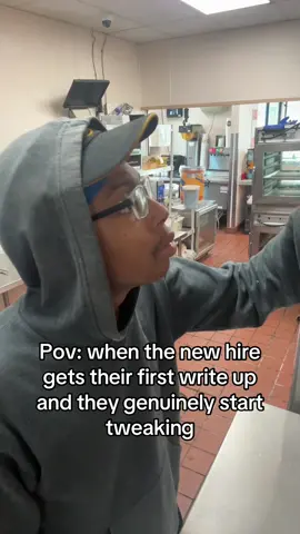 calm down li bro😭😭 #blowthisup #viral #trending #lilbeefunny 