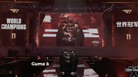 Cậu đi nhé! 🤗 Được đồng hành cùng với cậu trên trận đường đã qua thật sự tớ rất cảm phục và ngưỡng mộ tinh thần kiên cường ấy, ngày mai rồi lại đến ở 1 chặng đường khác tớ mong cậu vẫn giữ được dáng vẻ tự tin như thế này, đừng lo lắng quá nhé!! Tớ vẫn sẽ luôn dõi theo hành trình của cậu Gumayusi Fighting🥰🐻 #gumayusi 