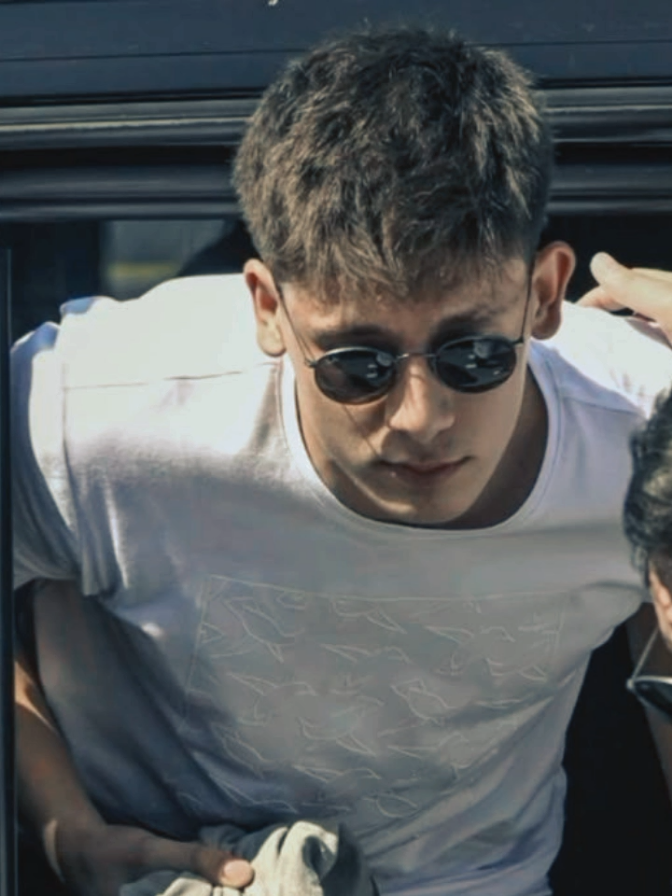 style di luar lapangan arda güler 🇹🇷 🤍💎💫 #ardaguler #realmadrid #pemainbolaganteng #fyppppppppppppppppppppppp 