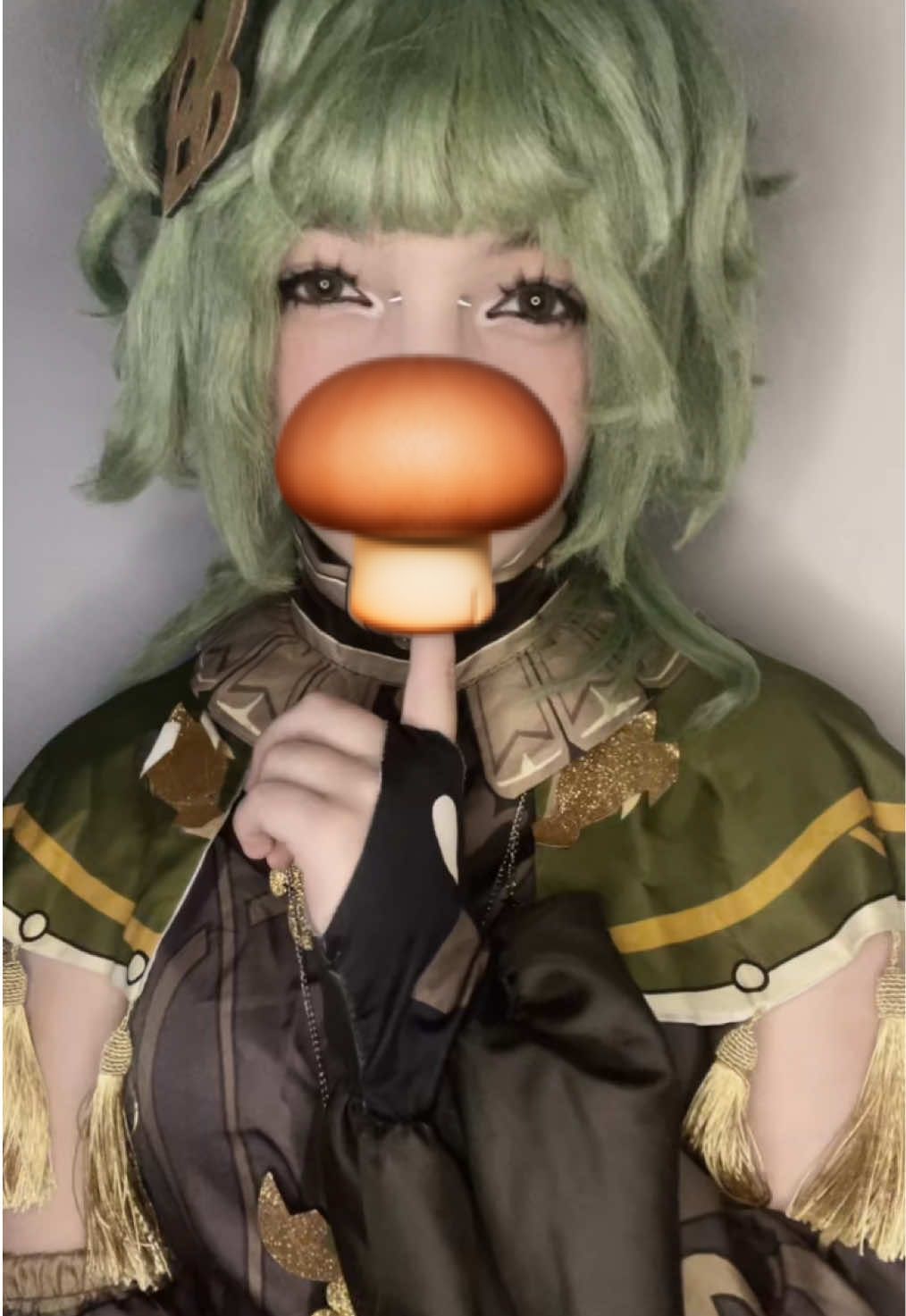 — :: #collei  ;;  on adopt me rn. i want more love birds.  ;;  this song describes my every waking thought ngl ;; ————————— @⋆.˚ dishy 🗡️ @°!{ᴇɴʟɪʟ}!°{87/86} @ollie ! ✴️🌸 @༺ღ༒  KIRO!! 🍉 ༒ღ༻  ————————— 🏷️ :: #colleigenshinimpact #GenshinImpact #genshincosplay #cosplay 