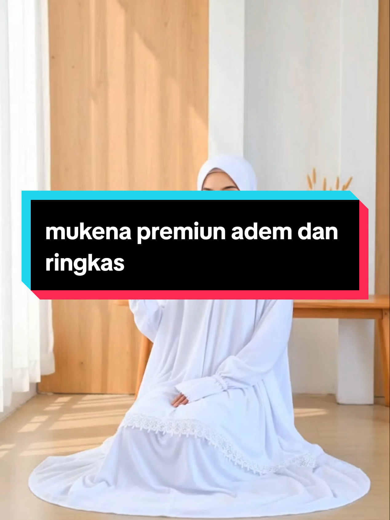 Mukena premiun adem dan praktis.  #mukenapremium #mukenaadem #mukenatravel #mukenaputih #fashionmuslimah 