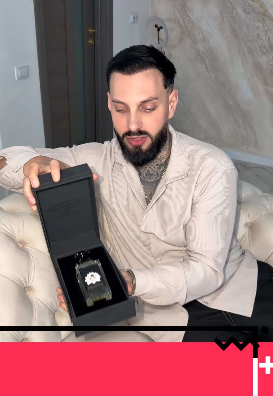 Dacă vreți și voi să vă luați v-am lăsat link în comentarii!💛