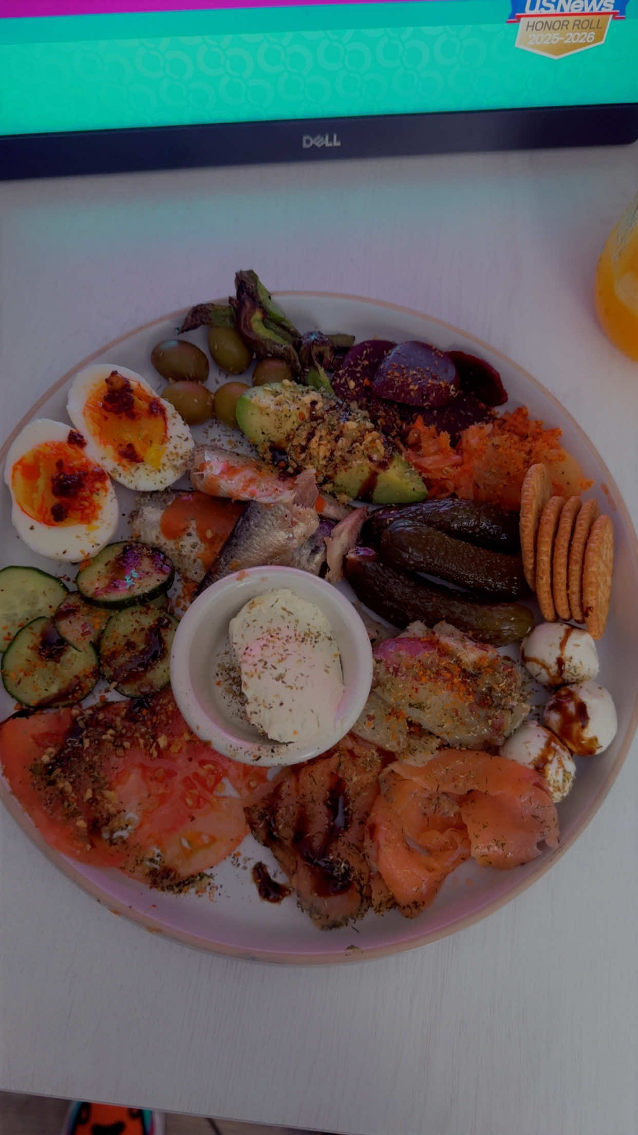 Decided to make myself a savory plate and recently having RNY surgery I’m not bout to eat all of this😅  What’s on my plate: Smoked salmon, sardines, beets, English cucumber, avocado, roasted green peppers, gherkin, heirloom tomato, soft boiled egg, Parmesan red potatoes, mozzarella balls, spicy kimchi, fried garlic, whole wheat crackers with chive & onion cream cheese Seasoning: TJ Green Goddess Seasoning, TJ Crunchy Chili Onion Crunch, Chili Crisp and Oregano  #savory #snackplate #girldinner #healthylifestyle #bariatriccommunity 