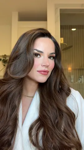 soft glam look tutorial 💄 lip combo: @Maybelline NY lipliner: lineleader lipstick: @Charlotte Tilbury pillow talk  #softglam #makeup #viralmakeup #holidaymakeup @Diorbeauty @Drunk Elephant @Skinfix @Rare Beauty @Patrick Ta Beauty @Hourglass Cosmetics @rhode skin @Makeup By Mario @KISS Nails @e.l.f. Cosmetics @Huda Beauty @Armani beauty @chanel.beauty 