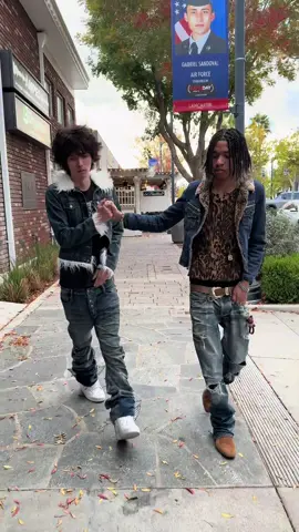 Denim on denim #fashion #style #fyp #viral #outfitinspo @zzzero 