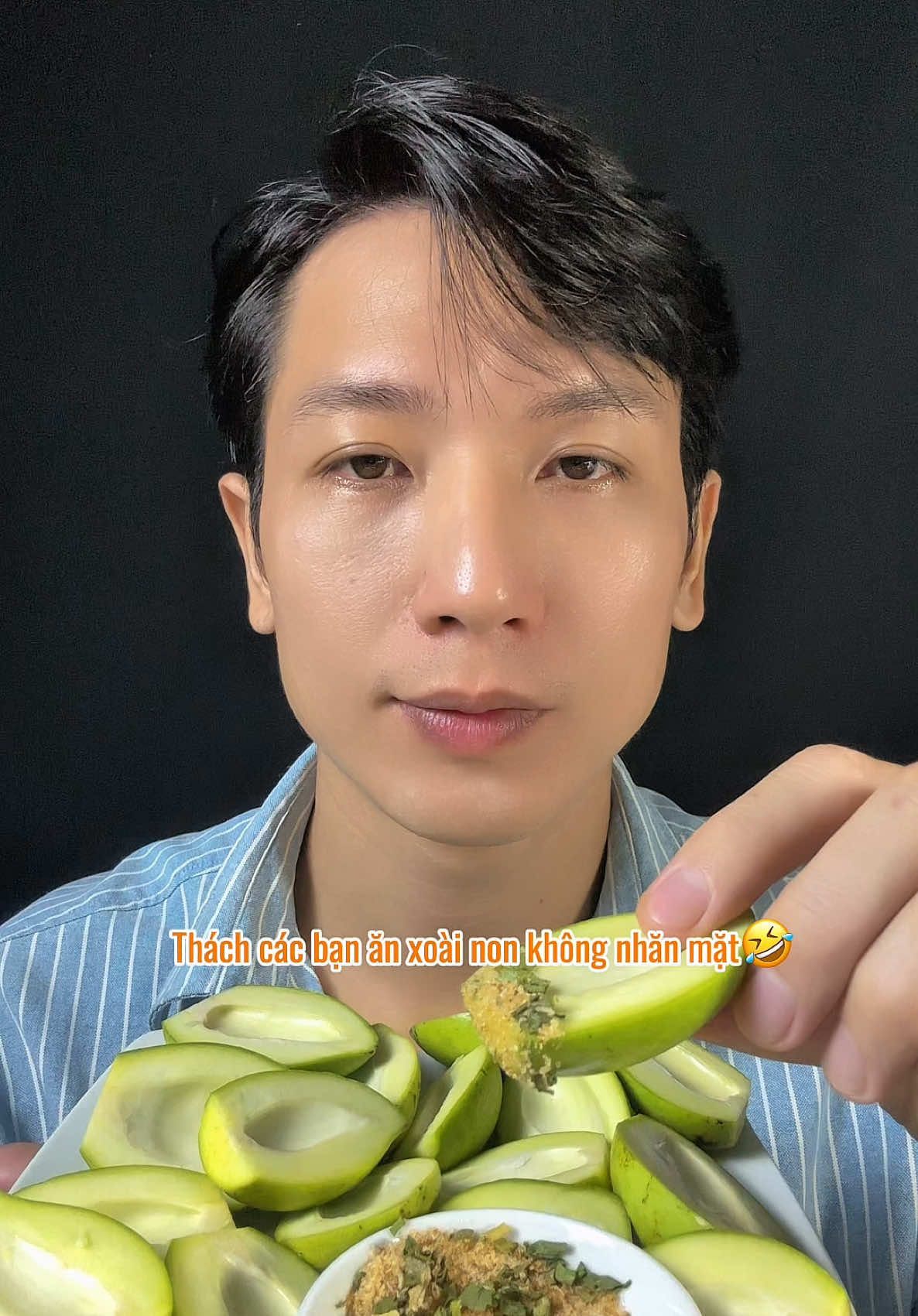 Mukbang xoài non #ReviewAnngon #vtmgr #EmThemKhong 