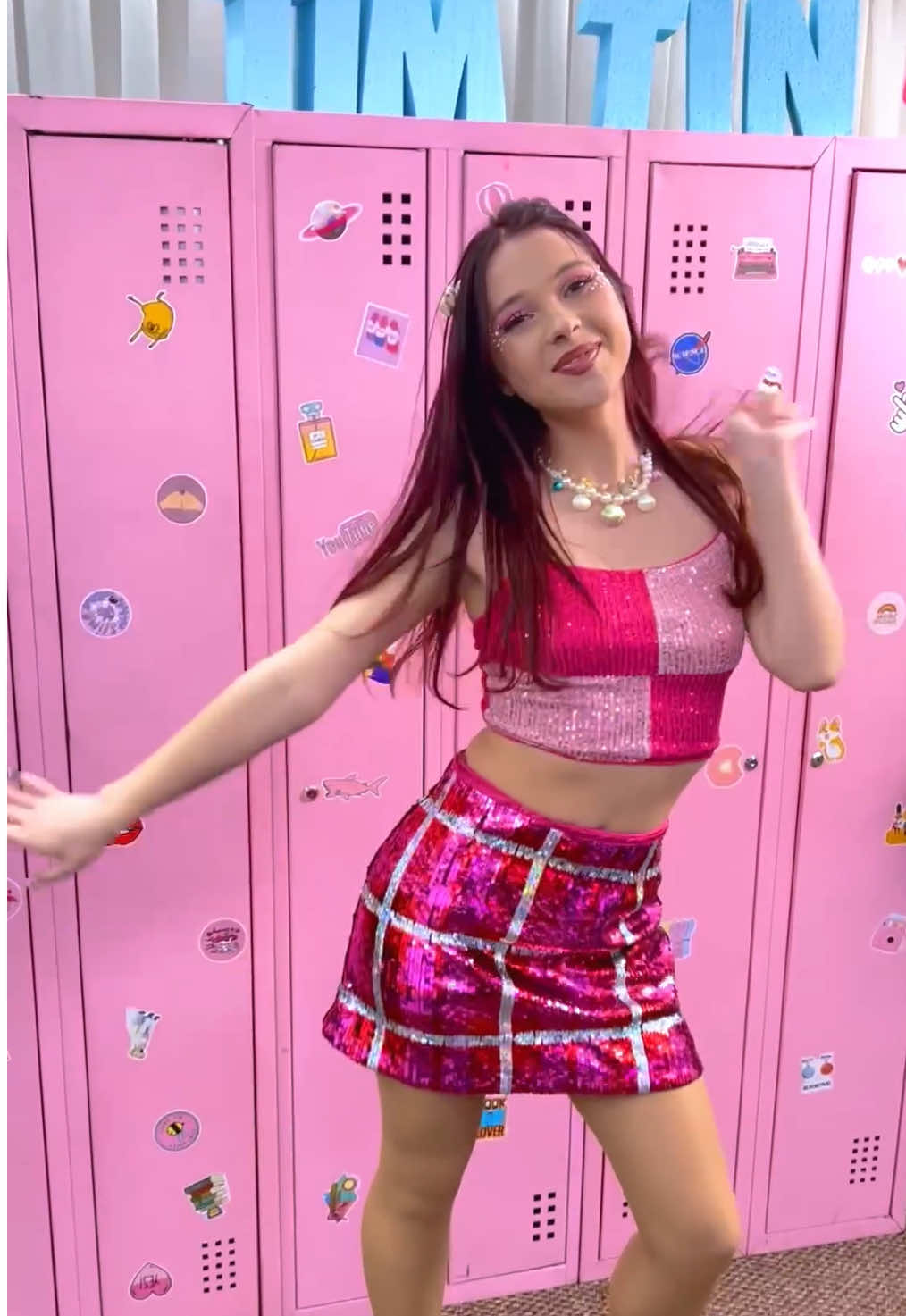 Do you have any hobbies ? 😀😊😌#timtin #crazycasa #fyp #dance #usa 