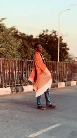 Socodka. Bari 😂🙌#somalitiktok #jigjiga_somali_galbeed♥️🇸🇴🇬🇶 #godeytiktokers #somaligalbed🇬🇶❤️✅ #godeygacalo @🦅¹K͜͡A͜͡K͜͡A͜͡🥷🏿🇱🇾🌴 @🦅¹A͜͡a͜͡m͜͡i͜͡e͜͡n͜͡🦁🖤 @Mss Gaaap0H 