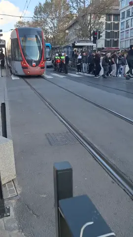 سوق لاليلي _أسواق جملة #تسوق  ماركات تركية _عالمية أفضل ملكن تسوق  #istanbul🇹🇷 