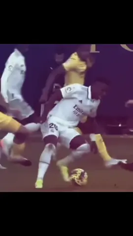 بس ماشكيت 😝🤙🏿#فينيسيوس #كرة_قدم #fyp 