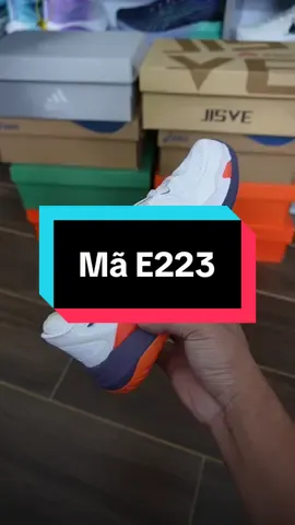 Mã E223#giaytoanhuong #giaythethaonam #giaythethaocaocap #gym #giaythethaonu #pickleball #tennis #caulong 