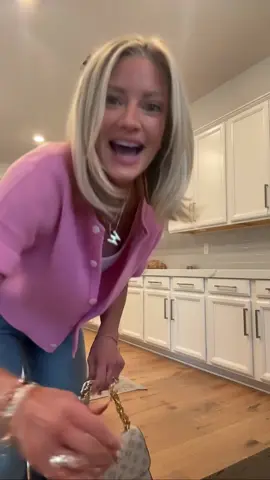 #Dating #realwomen #prettygirl 